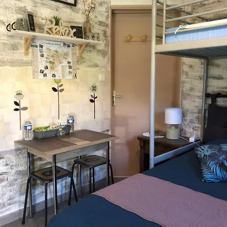 Апартаменты Proche Puy Du Fou *